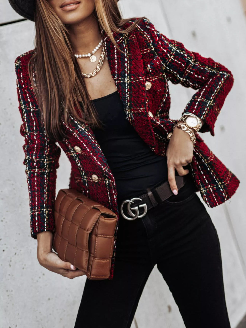 Blazer de tweed a cuadros con cuello en V y doble botonadura