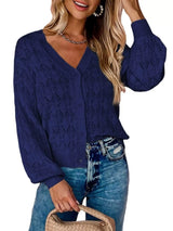 Cárdigan chic de cuello en V con detalles calados
