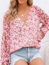 Blusa boho estampado floral con cuello en V