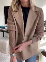 Chaqueta de punto canalé con solapa y doble botonadura