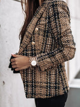 Blazer de tweed a cuadros con cuello en V y doble botonadura