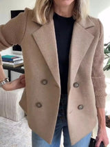 Chaqueta de punto canalé con solapa y doble botonadura
