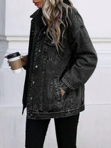 Cazadora vaquera oversize lavada con bolsillos