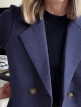 Chaqueta de punto canalé con solapa y doble botonadura