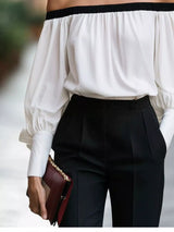 Blusa con hombros descubiertos y manga farol