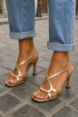 CASSIE | Sandalias de Tacón Doradas Encanto de Verano