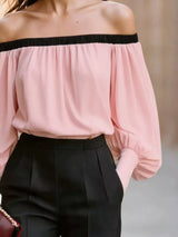 Blusa con hombros descubiertos y manga farol