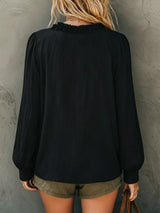Blusa boho con cuello en V, volantes y manga larga