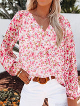 Blusa boho estampado floral con cuello en V