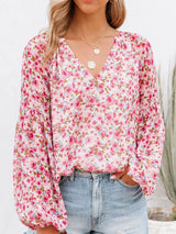 Blusa boho estampado floral con cuello en V