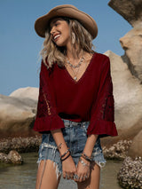 Blusa plisada con detalle de encaje y manga 3/4