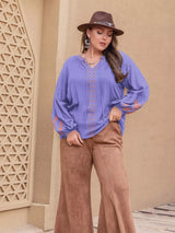 Blusa boho bordada con cuello en V y manga larga